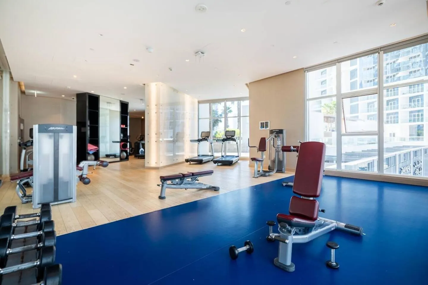 Modern Studio Overlooking Dxb Water Canal Apartment Dubai 0*,