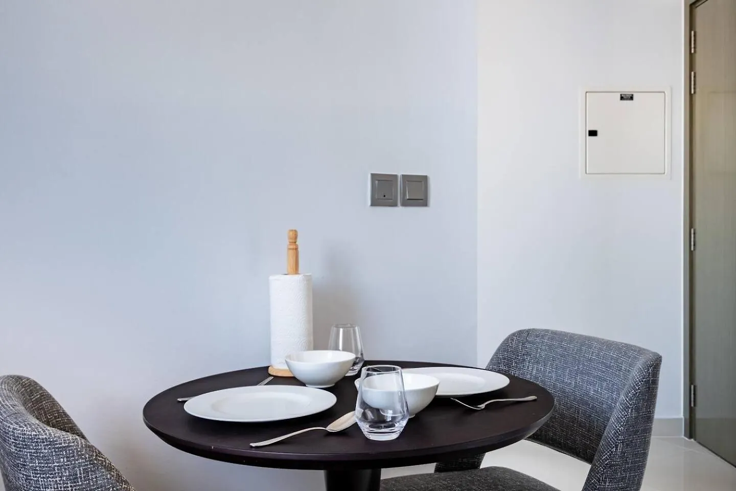 Modern Studio Overlooking Dxb Water Canal Apartment Dubai 0*,
